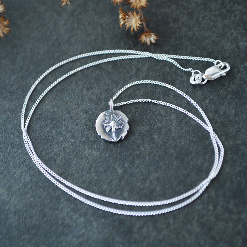 Mini Aster Pendant Necklace in Fine Silver
