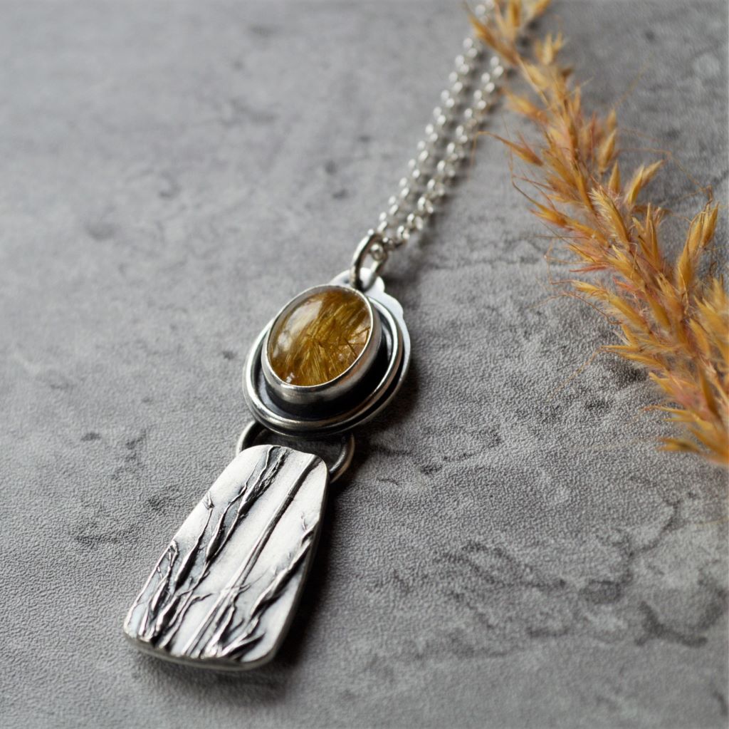 Silver Indiangrass Necklace with Golden Rutilated Quartz