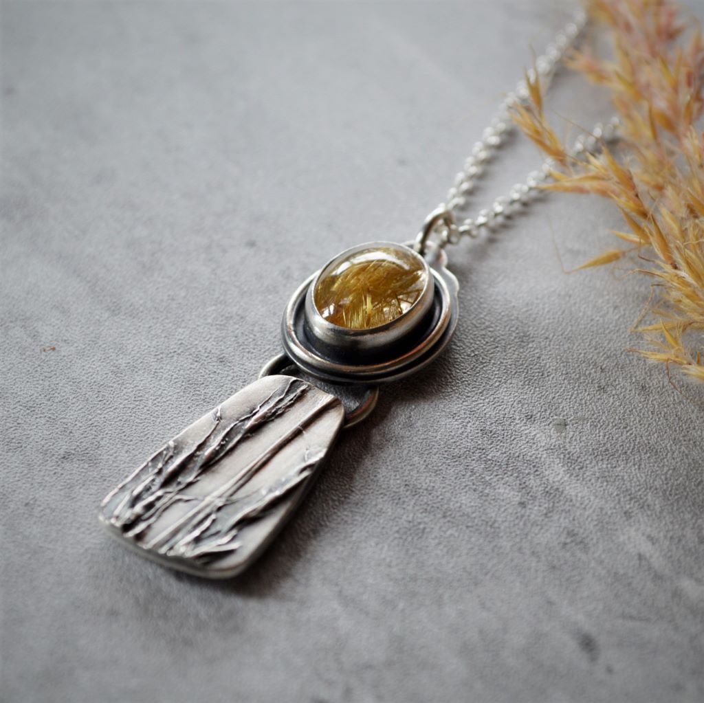 Silver Indiangrass Necklace with Golden Rutilated Quartz