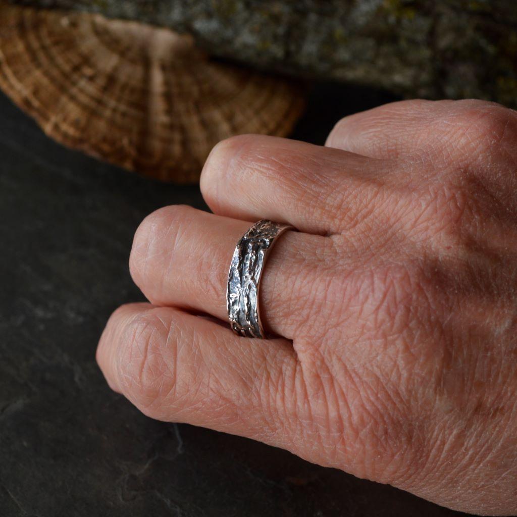 Chinkapin Oak Bark Ring in Sterling Silver, Size 6.5 - Gayle Dowell