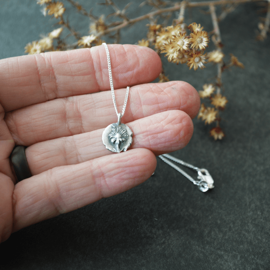 Mini Aster Pendant Necklace in Fine Silver