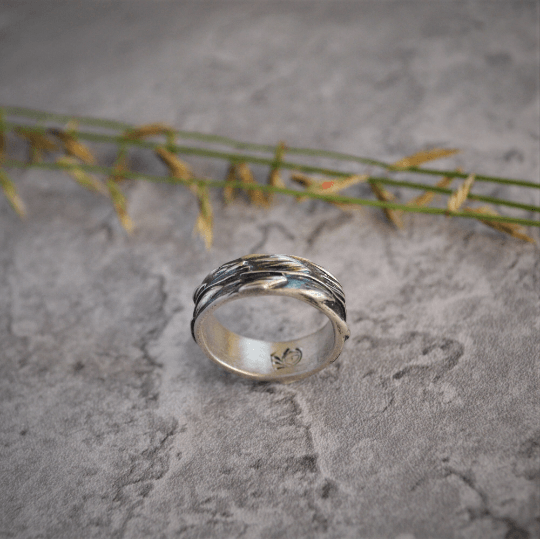 Sterling Silver Ring Band, Sideoats Grama, Size 8.5 - Gayle Dowell